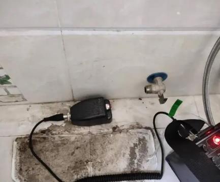 沈丘屋顶漏水维修公司分享下卫生间漏水的危害及解决方法